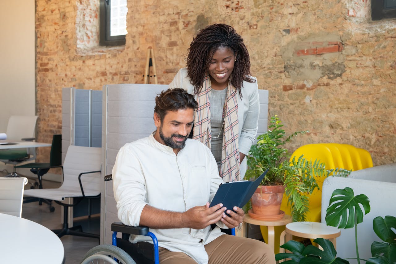 Couple Signing up for Final Expense